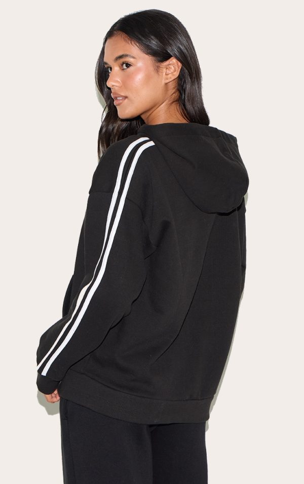 6435c8b8dbf14e5f965108ead0cb485e33e99f50_CNM0205_2_black_premium_piping_detail_high_neck_zip_through_hoodie