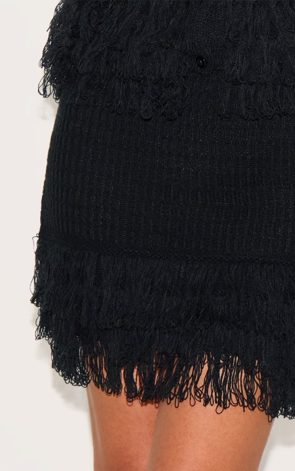 644235ff25068c23e65fd8adb96bc09878ca4d82_CNN2571_5_petite_black_rib_fringe_hem_knit_skirt