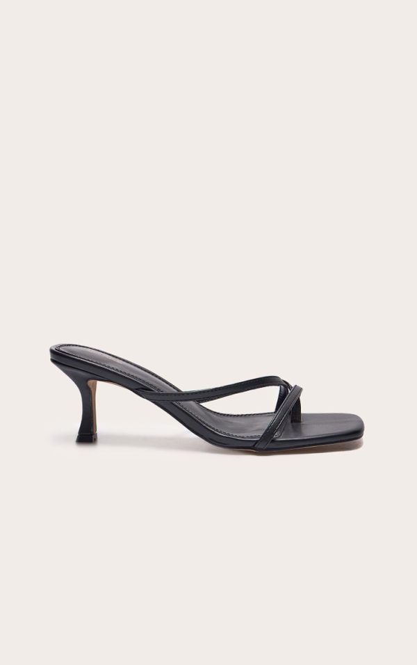 661f12dfce9ea708dd4b509642a56f8fd2dfa509_CNL6458_1_black_pu_square_toe_strappy_toe_thong_mid_stiletto_heeled_mules