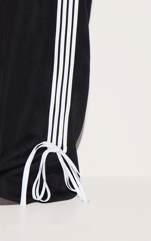 66bbf4a179c06c1097c2ce80e4fa56abbb3ef3c6_CNI1148_4_black_shell_bow_detail_track_pants
