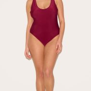6752e190c633f087d6caa5e354ccc3b5f21f39cf_CNM0217_3_plus_berry_basic_scoop_swimsuit