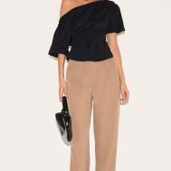 67dfeaa50beae88a1ea6a55334feaa909d6c43c6_CNK9750_3_black_cinched_waist_structured_t_shirt