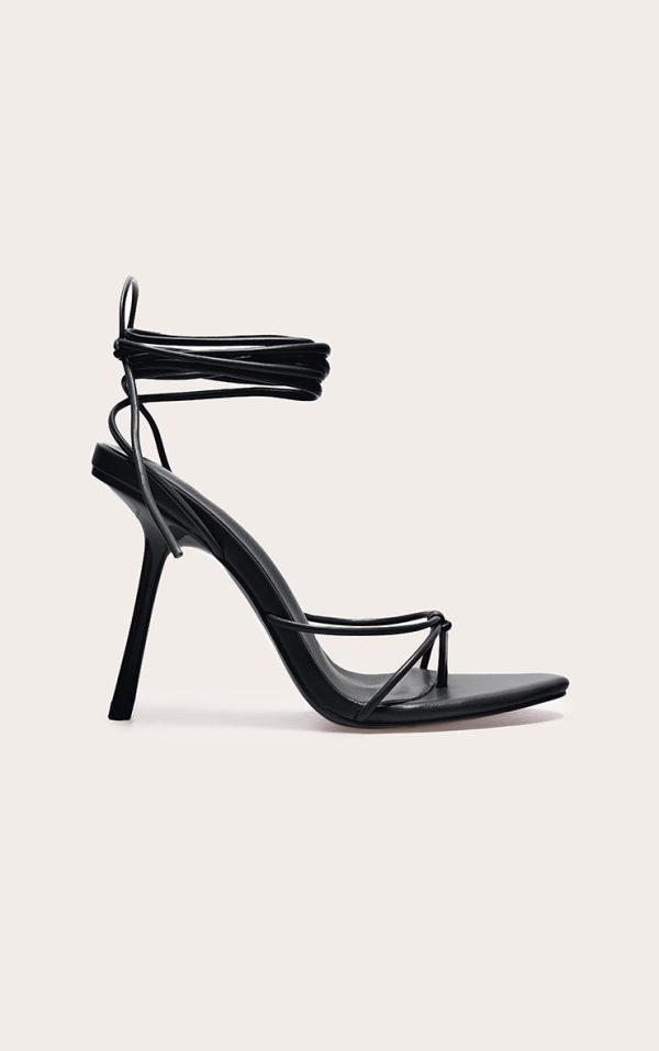68d6eaa2413f777ae4c030fe8e95cdd0564c870a_CNL8253_1_plt_label_black_strappy_tie_thong_heel