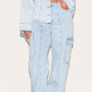 691254fbc06fd78c0eb3fed707d675d91330c580_CNM0999_2_shape_light_blue_stretch_denim_highwaisted_turn_up_hem_cargo_jeans