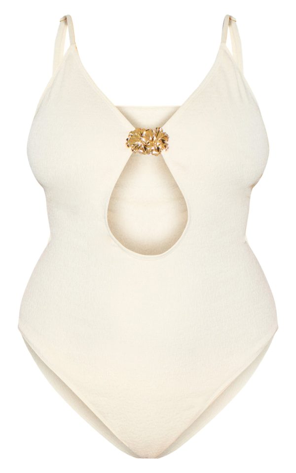 698c4708825e2cc82e8c1721c75fbb52dc40b777_CNM4875_5_plus_cream_textured_flower_trim_plunge_swimsuit