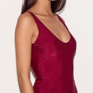 6ab0a83c34a6e73ef537a4c9e446349be6f9d048_CNL5317_4_berry_basic_scoop_swimsuit