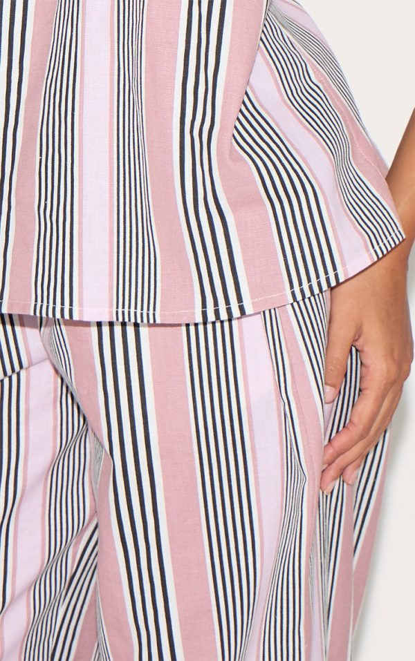 6ada30ba1ee978d14d131c8b125aa1e7fbe8f860_CNM3259_4_pink_striped_slouchy_trousers