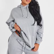 6b4beccd828ad25b4986ab91f08f5ea37abd75f9_CNK5649_4_prettylittlething_shape_grey_hoodie-1