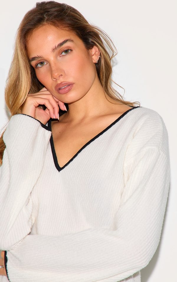 6bb2844b731b0c748feaec3e90c006e793852688_CNL1739_4_cream_soft_rib_slouchy_long_top