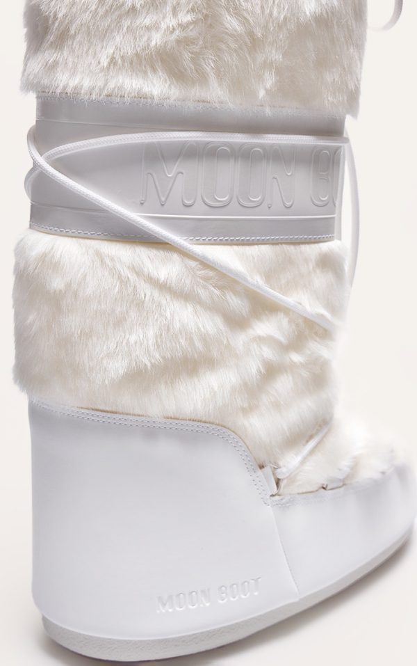6be0c85e1febff21558a884aed301c57e6e74d0f_CNB3393_4_moon_boot_white_icon_faux_fur