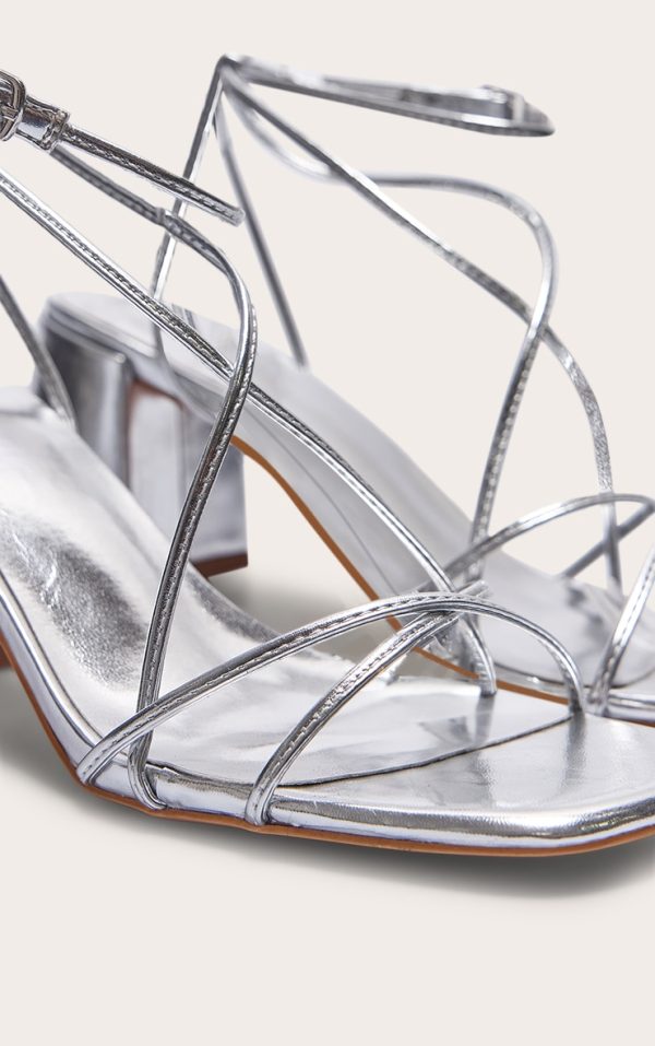 6c9c6554ec27cd69c16f89b1e5e3099fbb34cb7f_CNL8077_4_silver_pu_round_toe_strappy_mid_block_heeled_sandals