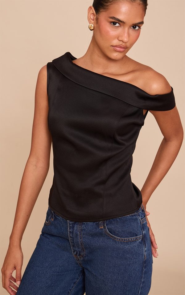 6cbcfc265b35b0365ef9186435ba5c93b0cf1d74_CNM2395_4_black_asymmetric_fold_over_detail_top