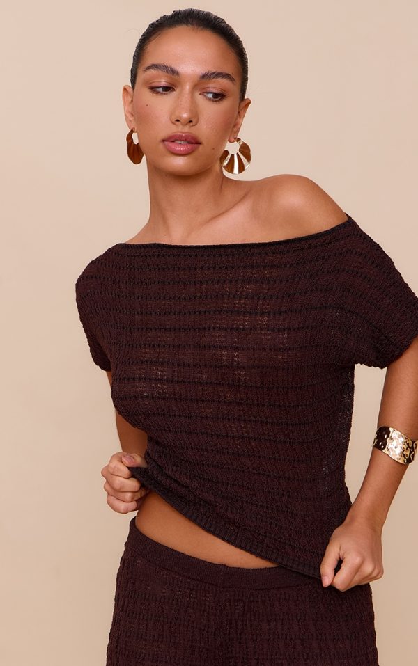 6ded7ad1b326f803891a33a1e3306db2d86c1699_CNM9211_1_chocolate_textured_knit_off_the_shoulder_top
