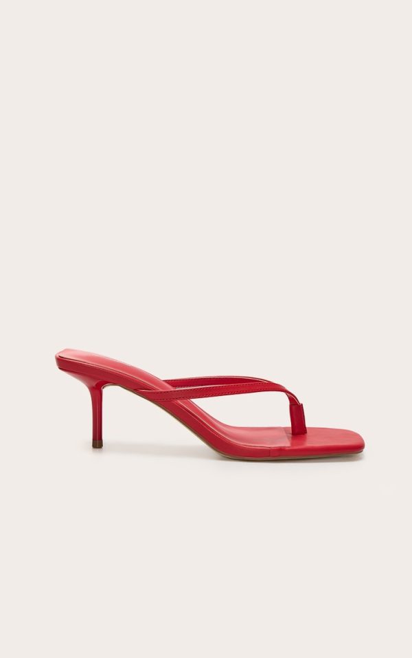 6e17ca570dfef550343958c284bbb3f009fb3b22_CNL8073_1_red_pu_square_toe_thong_mid_stiletto_heeled_mules