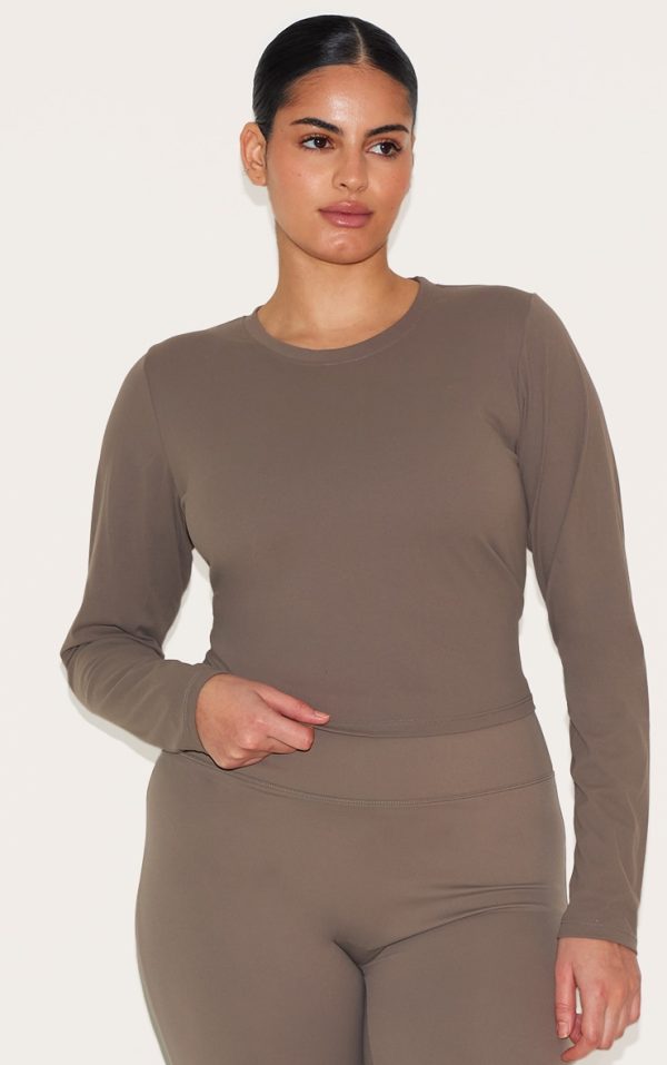 6e635159b2bdc70ce098effd0d76b9e9419ec9e8_CNC2089_9_brown_sculpt_long_sleeve_gym_top