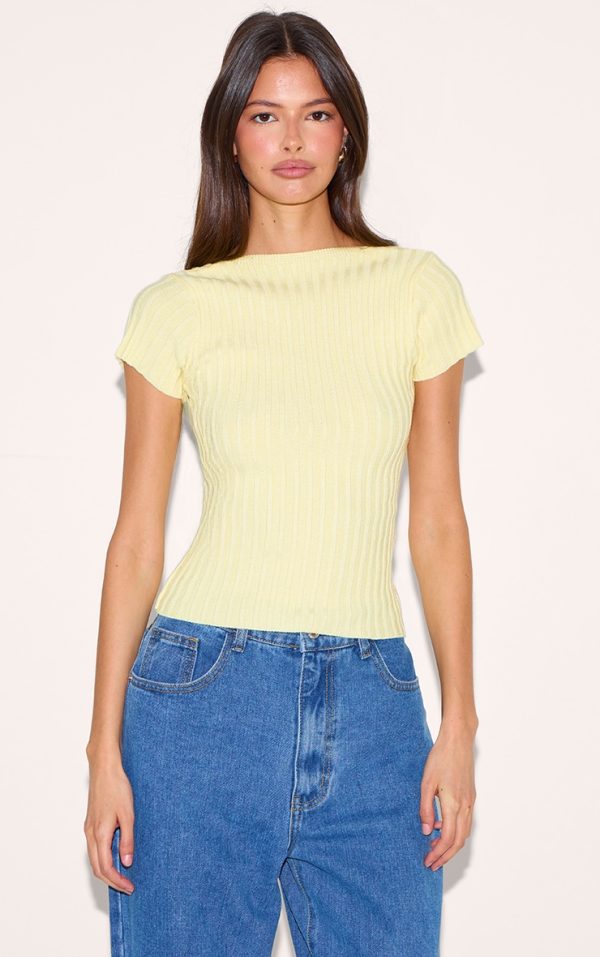 6e97fd6529aee40a4bd532409e160d9da5057d1d_CNM7671_1_butter_cream_rib_knit_backless_top