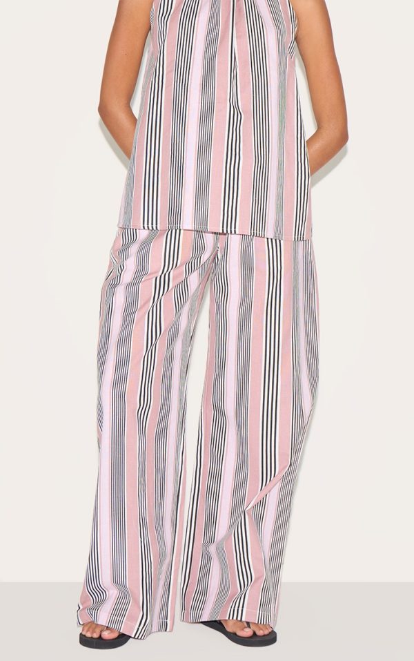 6fb0a1f3faa42338cffbc249740d1f39ea33dd79_CNM3259_2_pink_striped_slouchy_trousers