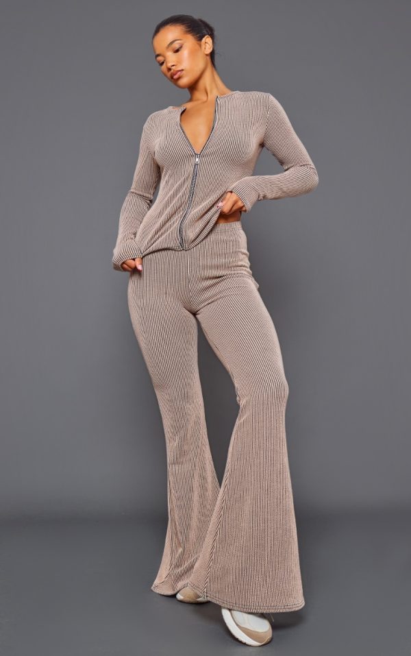 700d13d21f3352c3aa08e0ac184c11db1bcd36f6_CNH3128_3_mocha_two_tone_rib_longline_zip_up_top