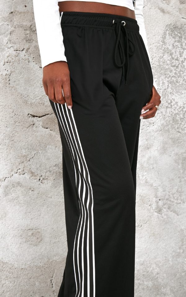 710d10bfe26c40904b3fdd48655d87e6e08a57d3_CNK7321_4_tall_black_tricot_side_stripe_wide_leg_joggers