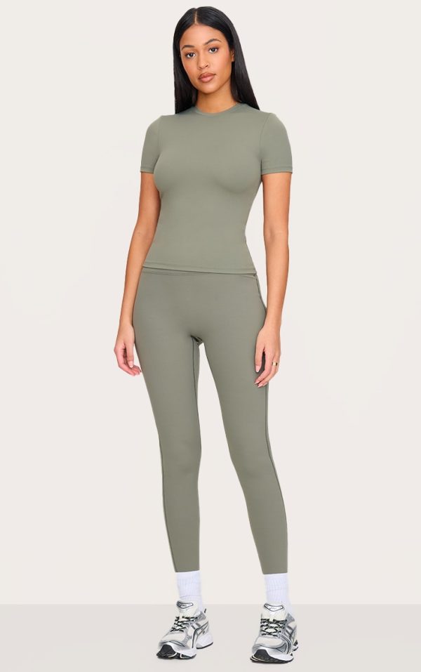 716190840282564e4ef3d0258cadce23fa3bf6ea_CNL7363_1_tall_olive_contour_sculpt_high_waisted_gym_leggings