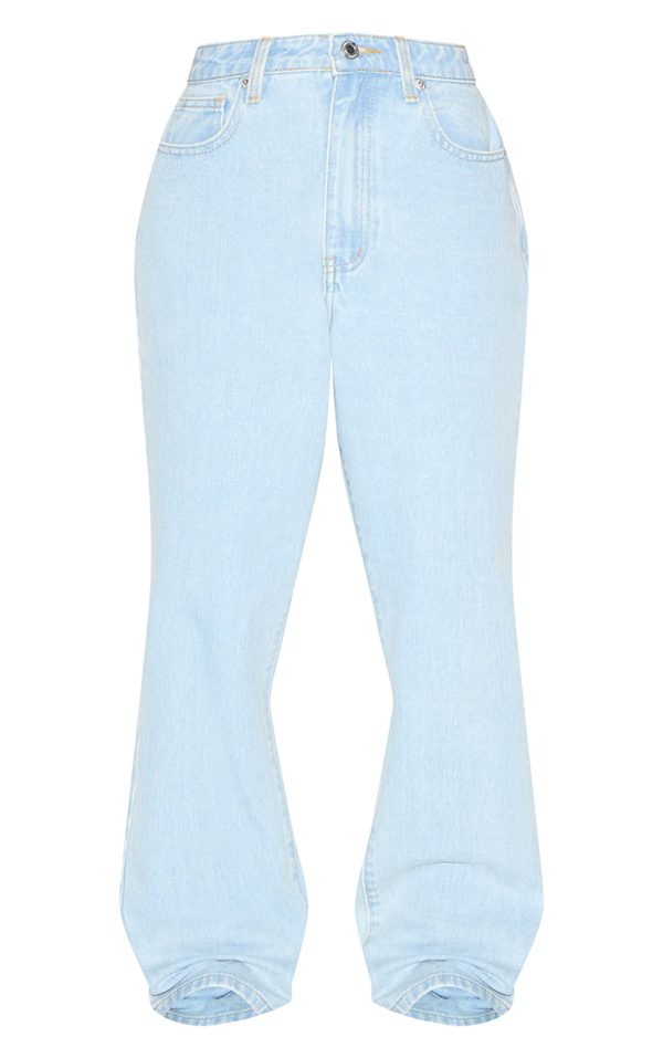 71a9fb524466b3db8840202ee2ec5a4419233111_CNL9767_5_prettylittlething_petite_light_blue_high_waist_straight_leg_jeans