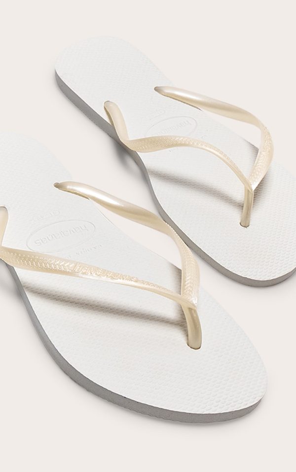 71e2837e1490051b101510baa1e16b1641a1e50f_CMW1635_4_white_havaianas_slim