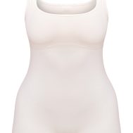 721745adaeb88acbc0cd0392f64e23fb7f7d191b_CNN2016_5_shape_butter_cream_active_sculpt_square_neck_unitard