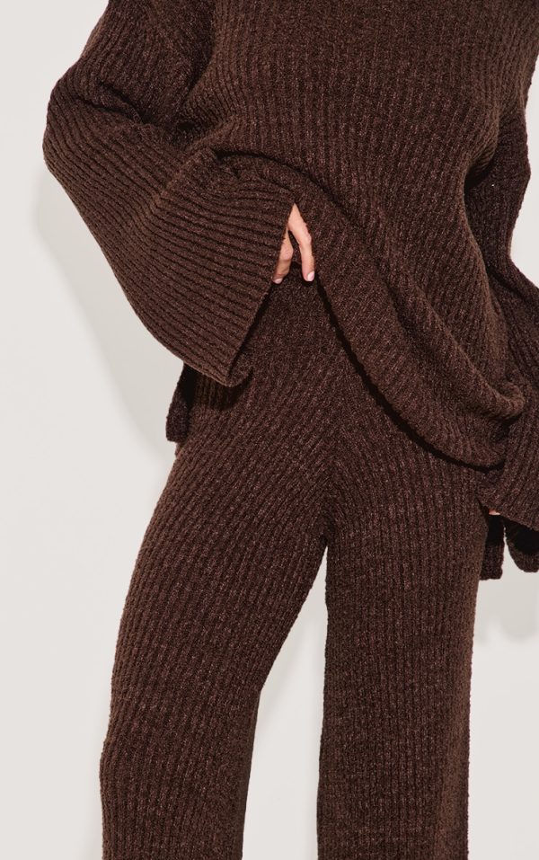 721d334f3d4db8baa6b5dcdb709b6aece0e729ca_CNM1491_4_chocolate_rib_boucle_knit_wide_leg_trouser