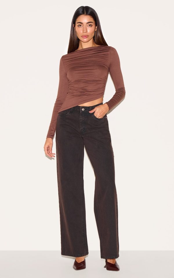 7241041d87f00bc261d0e111e582ac5bc3e48a99_CNM3777_3_mocha_ruched_detail_asymmetric_hem_long_sleeve_top-1