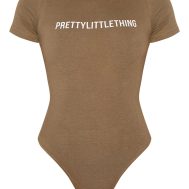 72c86ed42534c7408a3983a7f10fce243bc826e5_CNF2380_5_prettylittlething_logo_sage_khaki_short_sleeve_bodysuit