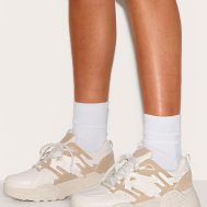 7413fda839d02ae5e2420cd9f224e69a59a7d2ff_CMM8181_5_stone_chunky_panelled_trainers