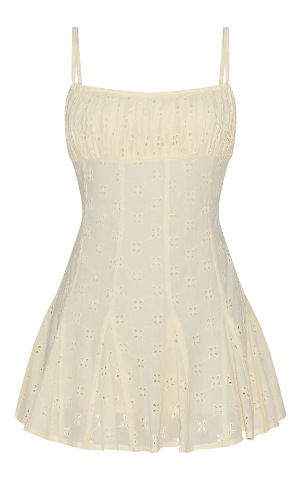 7420215b5422c715414e9cc4a5f24f4bc0df332d_CNM3559_5_lemon_broderie_strappy_pleated_shift_dress