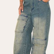 7434872bdc20b1c2d0a95b2c7fbcc95ef87f0279_CNH9752_2_plus_vintage_mid_wash_oversized_cargo_pocket_detail_wide_leg_jeans