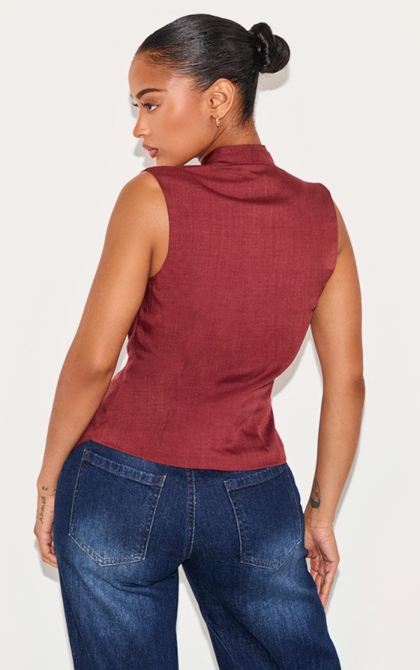 74d339a3634b23032b26a61d07cffdd6386f399f_CNM3016_2_shape_burgundy_tailored_wrap_front_wiastcoat