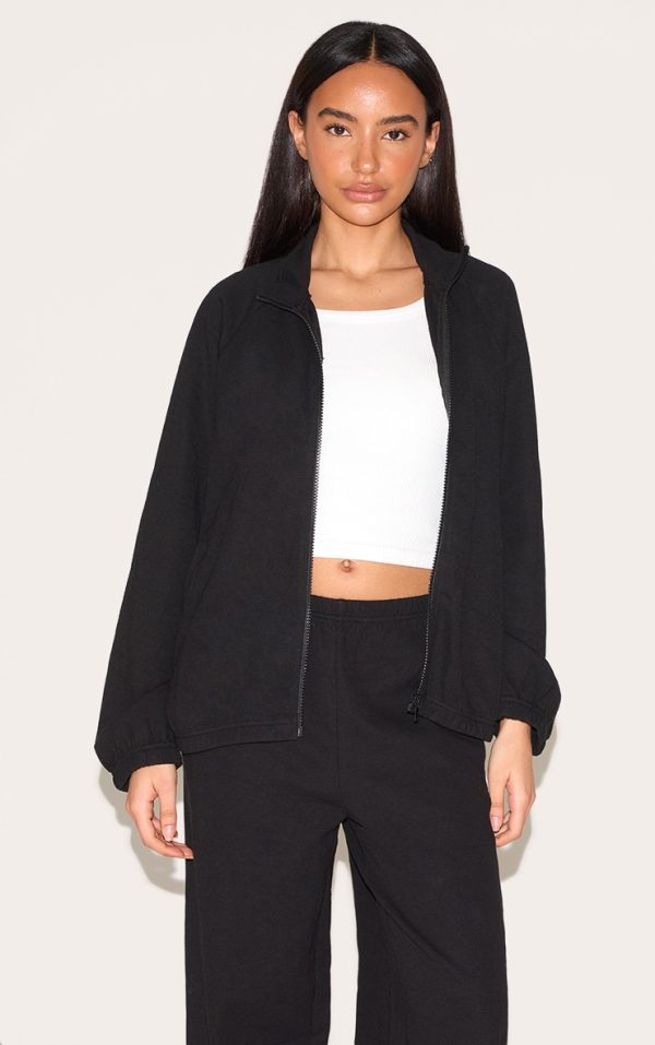 74eaa8b788b6102a06bd1cf5261c28d2dfbcc0f7_CNM7248_4_petite_black_oversized_interlock_zip_through_sweatshirt