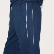 74f8838430db14e300c8aa981e2b54716df72697_CNL8279_4_navy_contrast_piping_detail_wide_leg_joggers-1