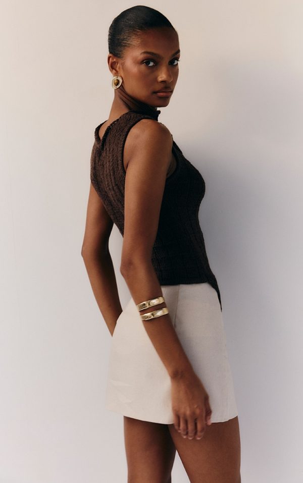75ba6e9100769b91dc5b65fdfd0bc6aa9ea8c8fd_CNL8185_2_chocolate_textured_filigree_knit_boat_neck_asymetric_hem_vest_top