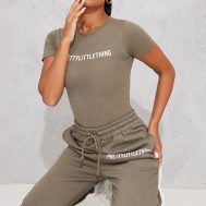 765d4cb79cf939ed89bd651b87f339e578c33685_CNF2380_1_prettylittlething_logo_sage_khaki_short_sleeve_bodysuit