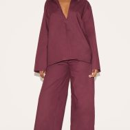 773c0e2ff5a465473d34e3b761a8c4a9c80f6c21_CNM2381_1_plum_cotton_poplin_mid_rise_wide_leg_trousers