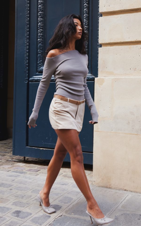 77457484d2b6c456c160143eae0903730e6f2bee_CNJ9178_3_dove_grey_fine_knit_asymmetric_top