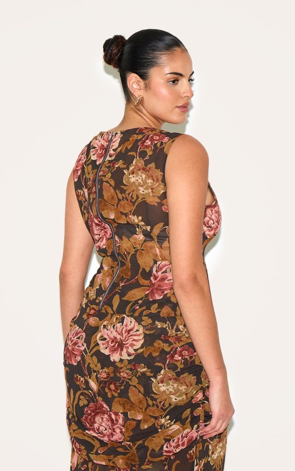 77df234dc7d94cfa3f401b8095b73b76564fd31e_CNM4473_2_plus_black_floral_printed_chiffon_boatneck_crop_top