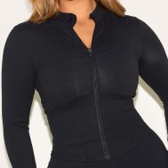 7809aa1e3b8cbf5e6c71ed15a7f7980232c60688_CNM6288_4_shape_black_active_zip_front_seam_detail_jacket