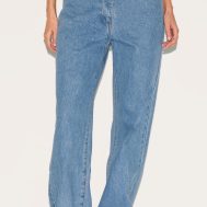 782285d1def2e27c27f6b55c4152d314aa4d9fe4_CNL5657_2_mid_blue_low_rise_no_waistband_straight_leg