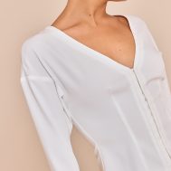 78bd03843d94a78a4a508fe09cf45b4044408449_CNM6999_4_petite_white_collarless_hook_and_eye_cinched_waist_long_top