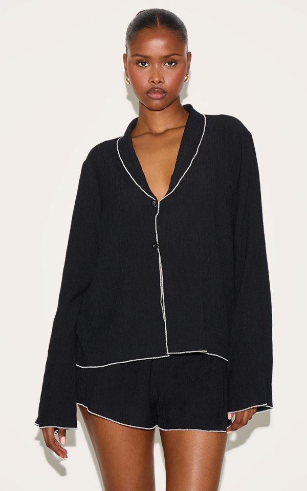 79196618ec5d18b4285a62b788fd3f7b20f408af_CNM5354_1_black_textured_contrast_trim_oversized_shirt