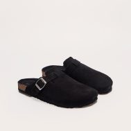 79fb3de513ddafd467c16ed0dd0feff4deba5d80_CNL1972_2_black_real_faux_suede_leather_round_toe_buckle_slip_on_clog