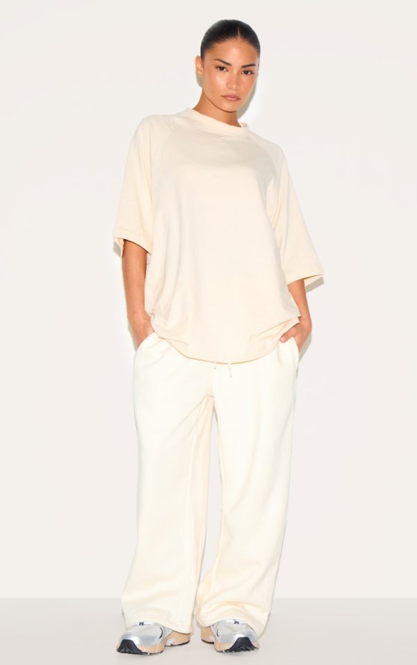 7a51e8a6222106fcd655c326fe8c89776a2f0efd_CNK0414_1_petite_cream_oversized_wide_leg_joggers