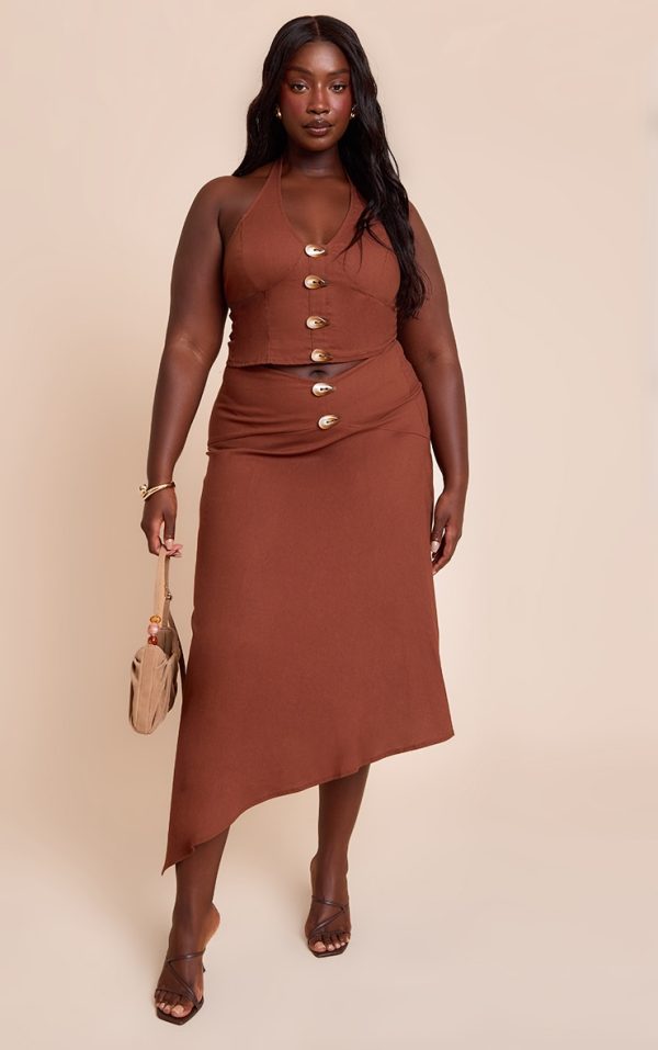 7a7747289efdefca13c0264ed17a34c735fab4a2_CNN0787_3_plus_chestnut_woven_halterneck_button_detail_top