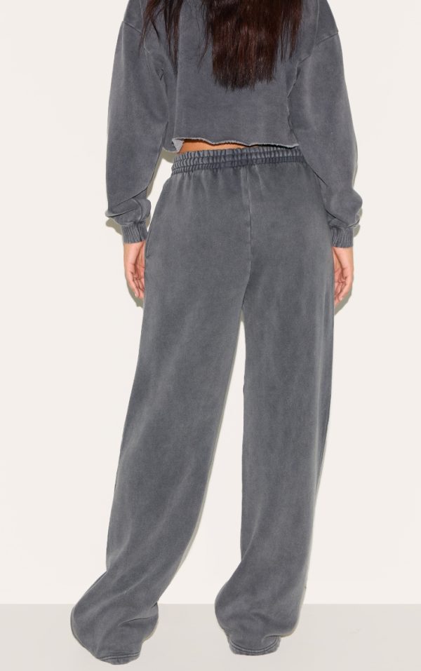 7a9f36c4acb12869f5faf904f7e73b8faa34e0da_CNI5637_3_prettylittlething_tall_charcoal_blue_extreme_oversized_drawstring_wide_leg_joggers