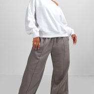 7bf05c95a1fd7e693252bbb51aa63f711f82c864_CNJ0025_3_shape_white_sweat_raw_edge_slouch_sweatshirt